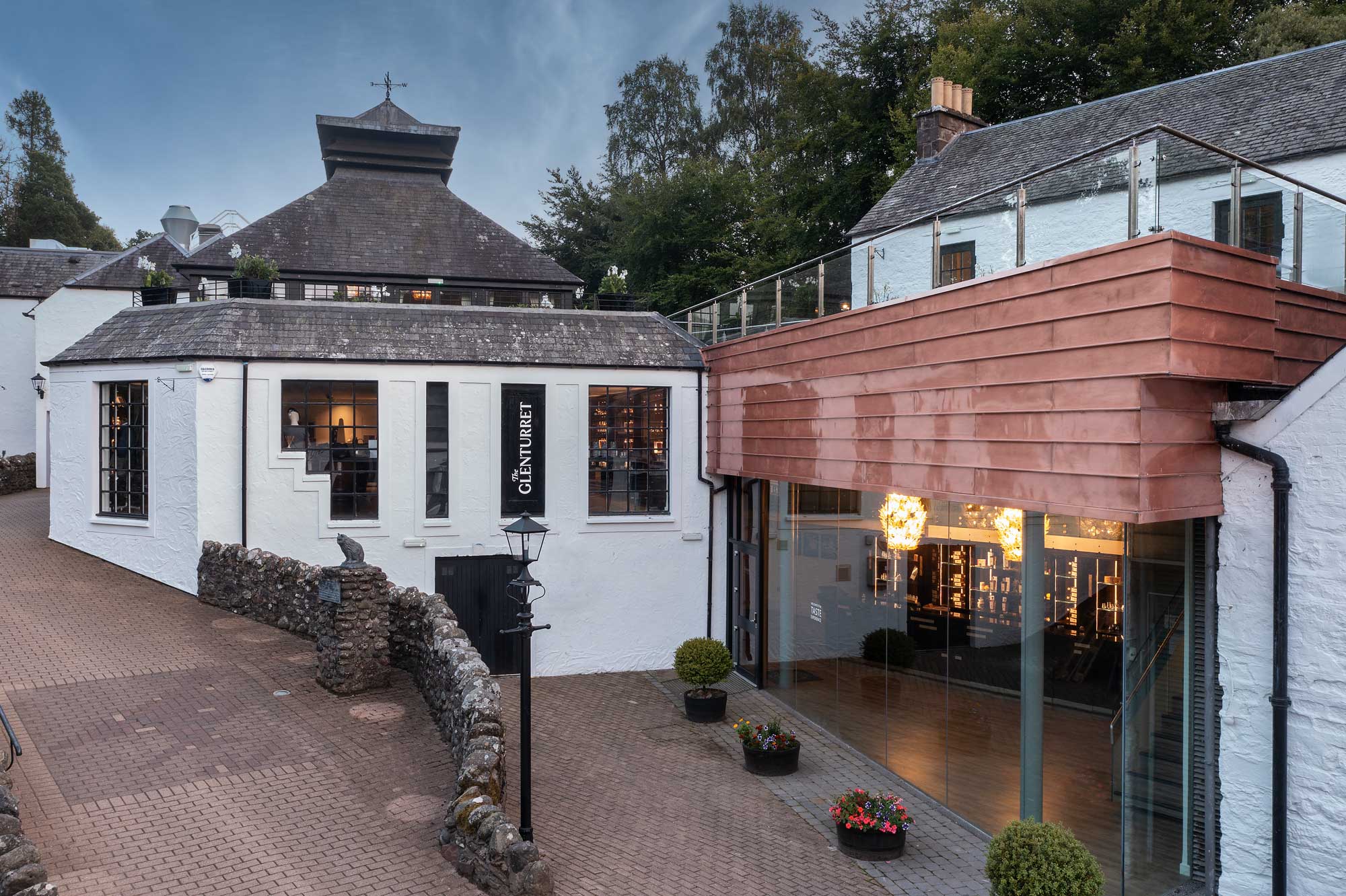 Connoisseurs Gold Whisky Tour  gallery image