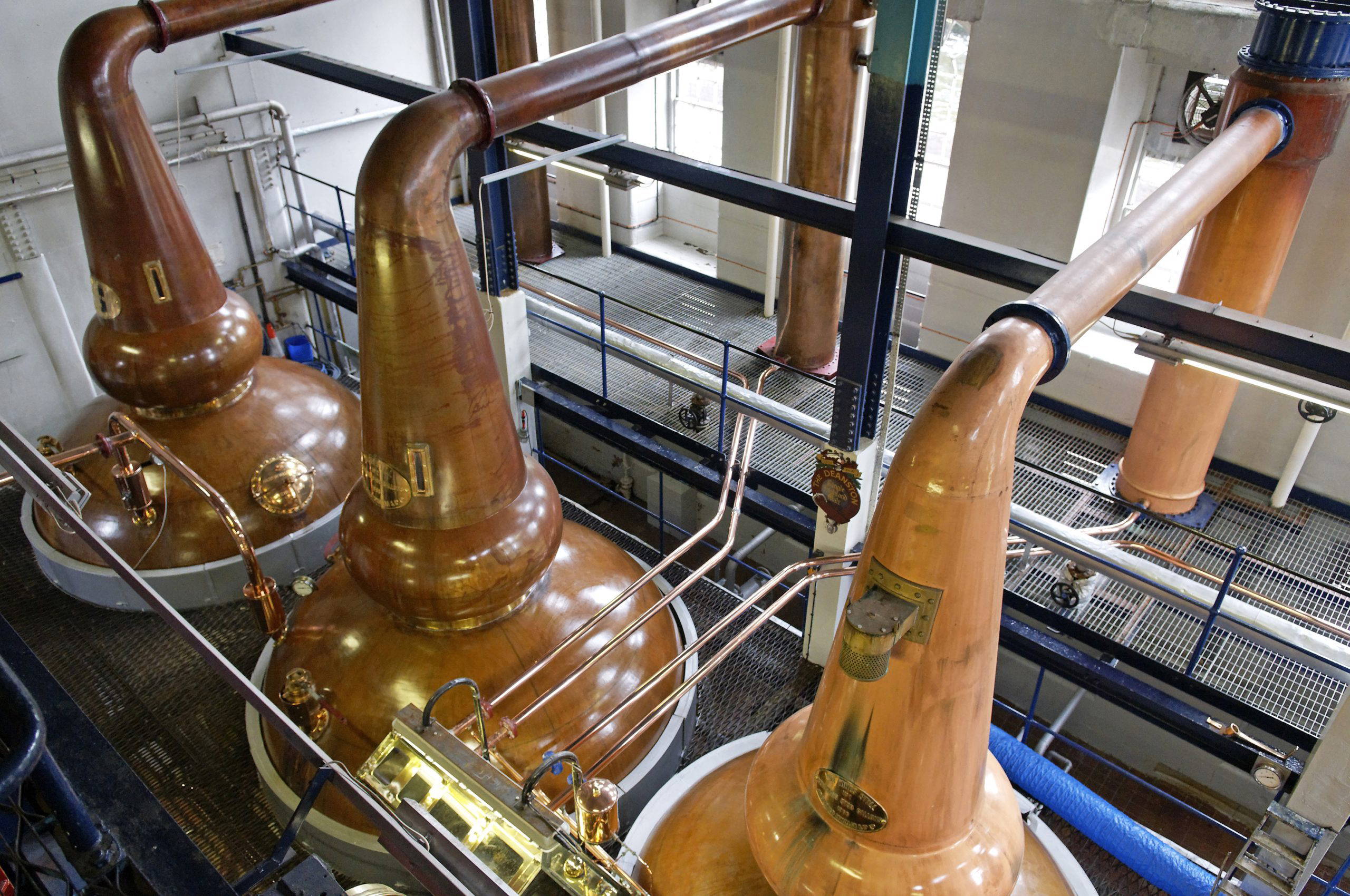Connoisseurs Gold Whisky gallery image