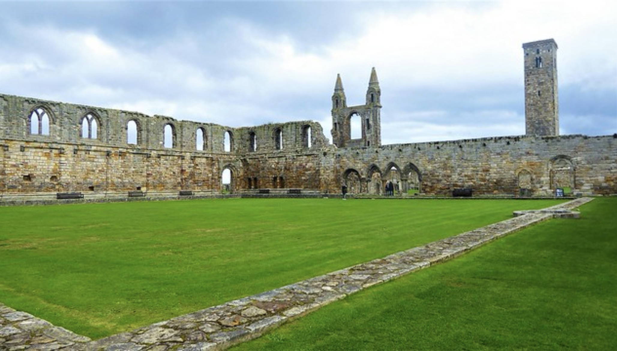 Private Day Tour to St Andrews Gallery Image