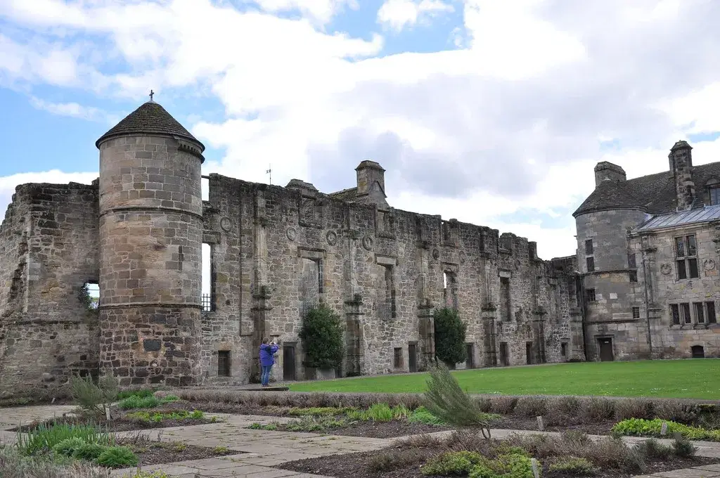 Outlander Eastern Locations gallery image