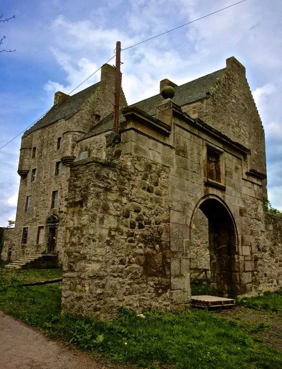 Outlander Eastern Locations Gallery Image