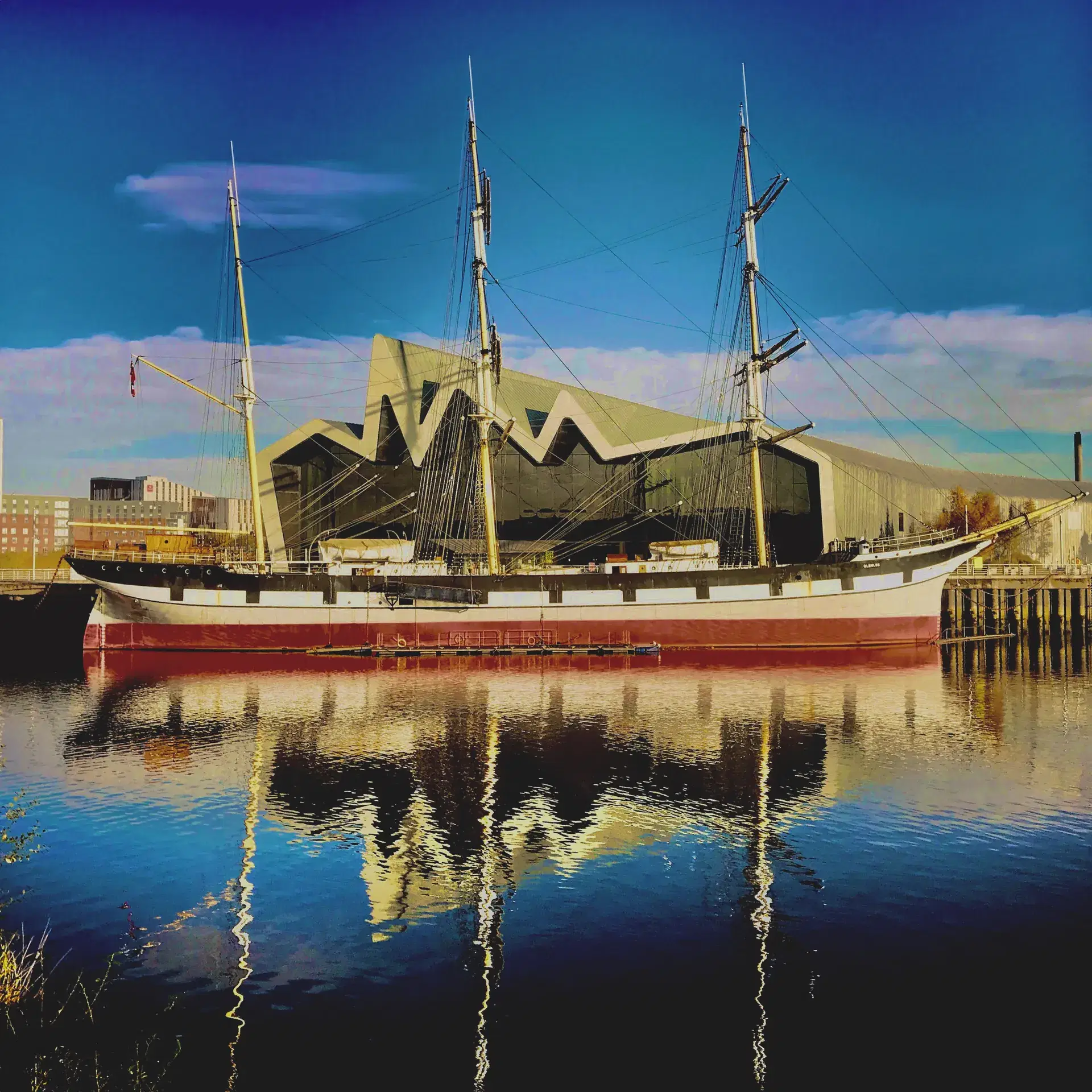 Private Day Tour to Glasgow gallery image
